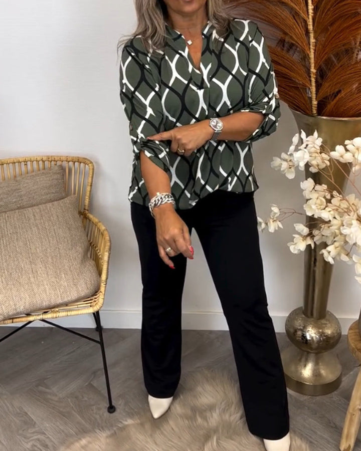 Nore | Flatterende damesblouse met elegant patroon